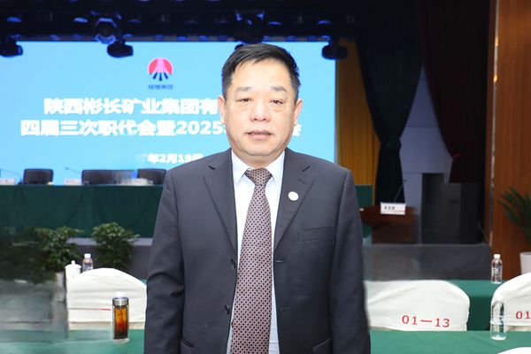 1 宓伟凡_副本.jpg