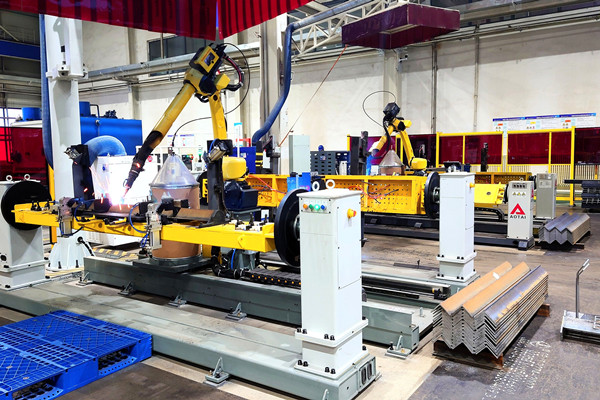 3——协同增效 打响降本“攻坚战”_副本.jpg